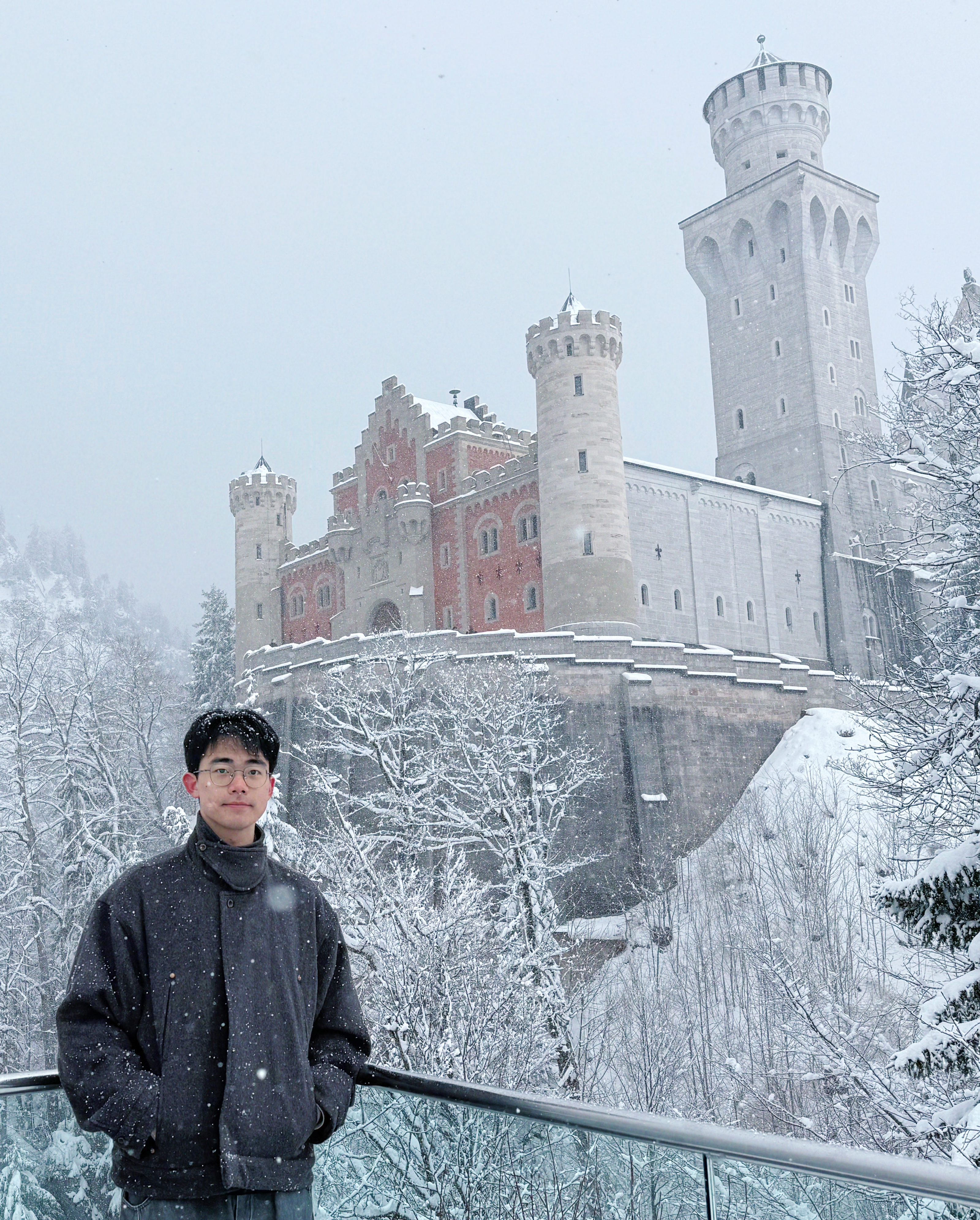 Snowy castle in Hohenschwangau